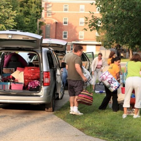 College Move-In Day: What Parents Need to Know