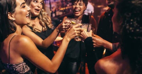 Talking to Your Teen about Drinking in College