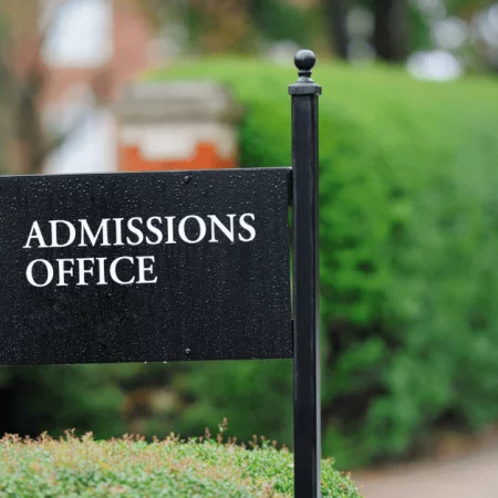 How Family Finances Sway College Admissions Decisions