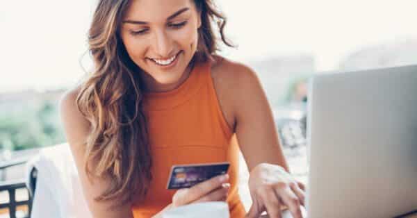 Dear Roadie: Should My College Student Get a Credit Card?