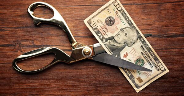 NIH Funding Cuts: What They Mean for Research and College Planning